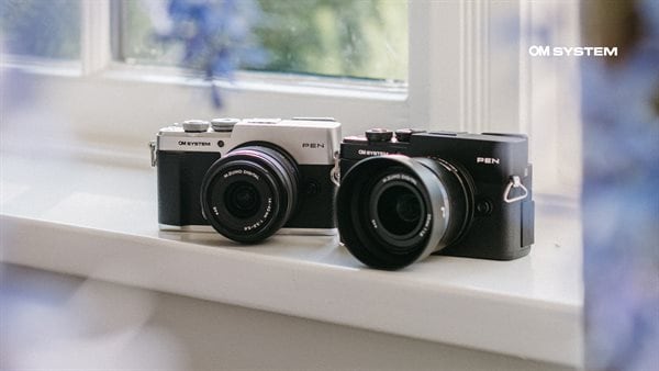 OM System Nyhet - PEN & 14-42mm F3.5-5.6 III