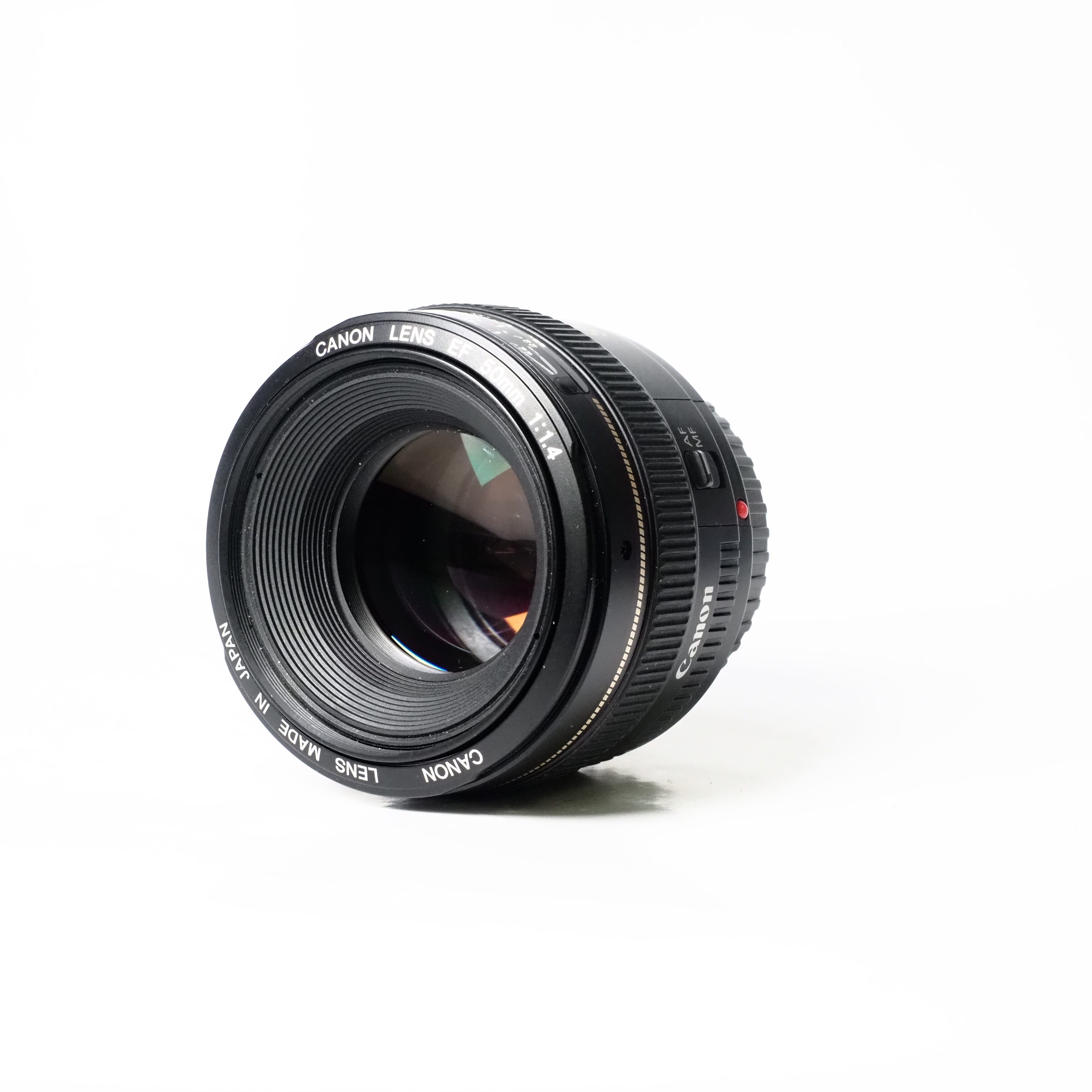 Canon EF 50mm f/1.4- BEGAGNAT