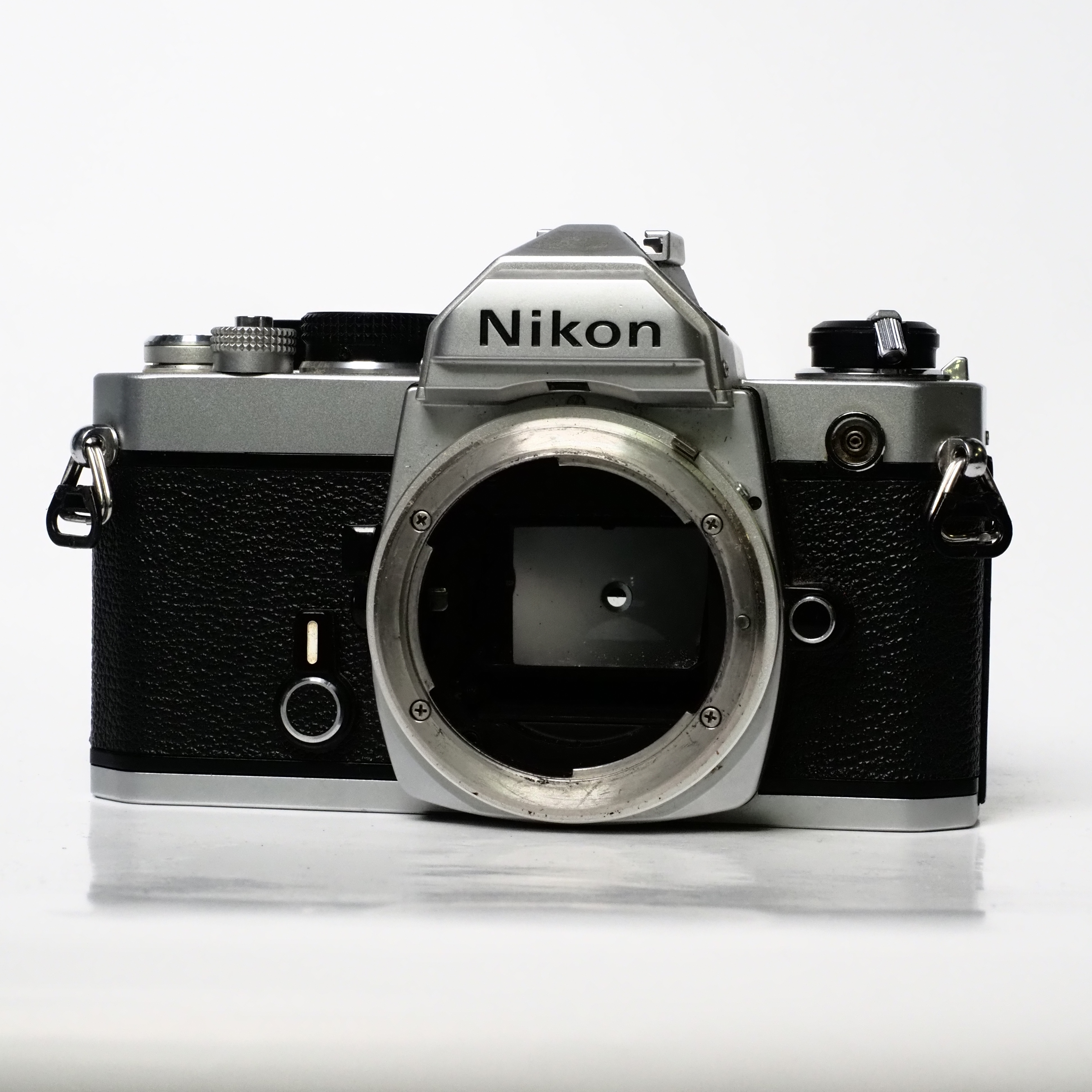 Nikon FM kamerahus -BEGAGNAT