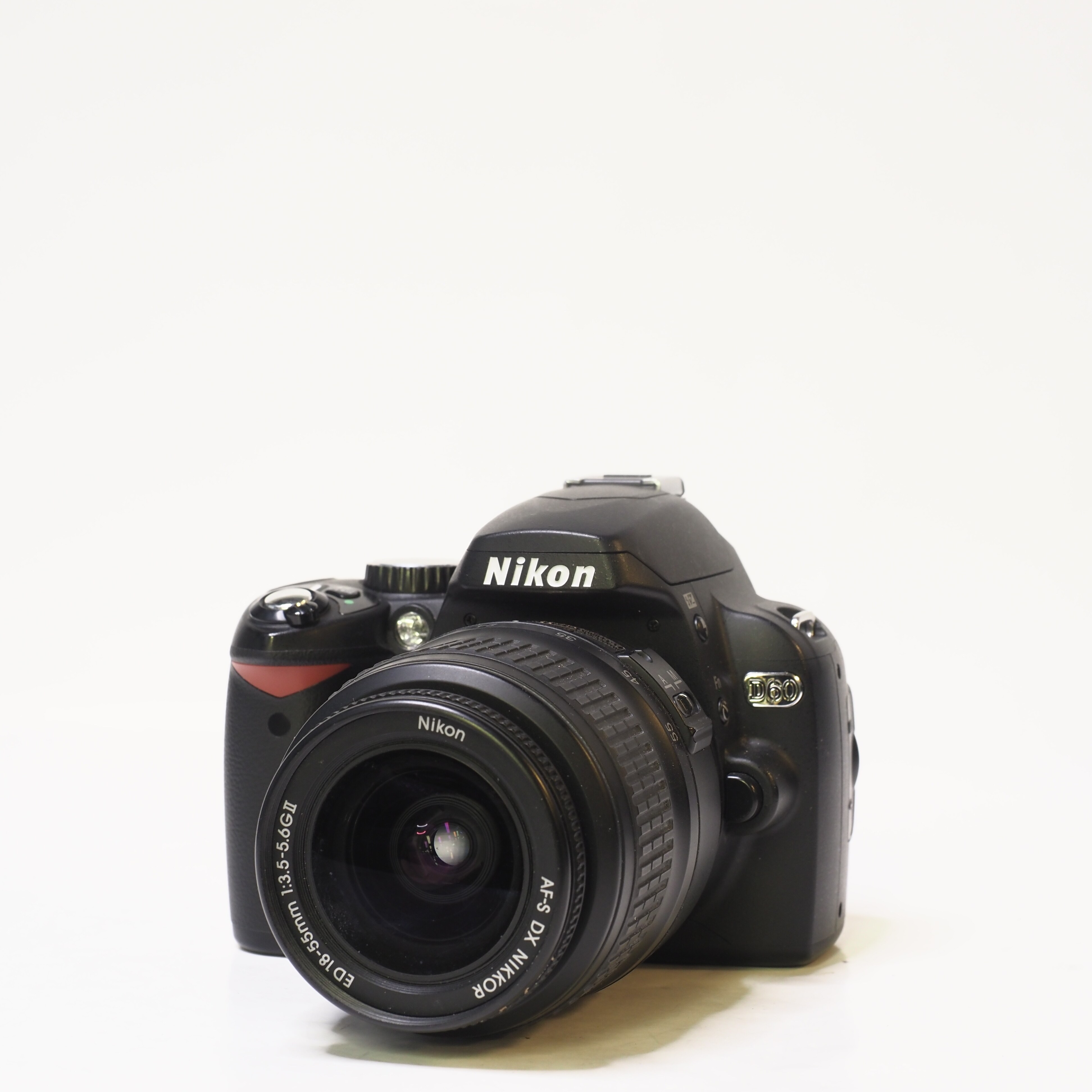 Nikon D60 & 18-55mm f/3.5-5.6 G - Begagnad