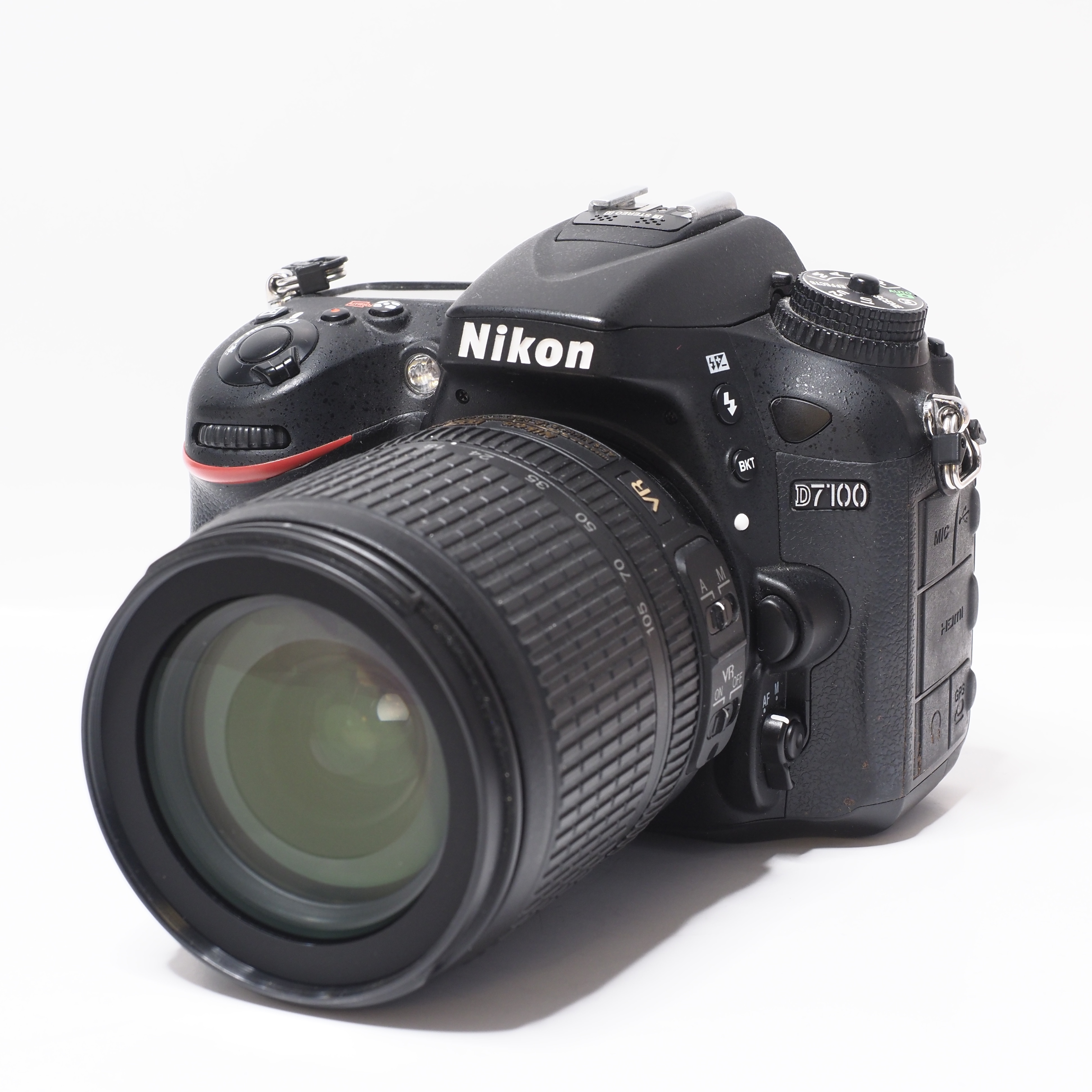 Nikon D7100 + 18-105mm f/3,5-5,6 VR - Begagnad