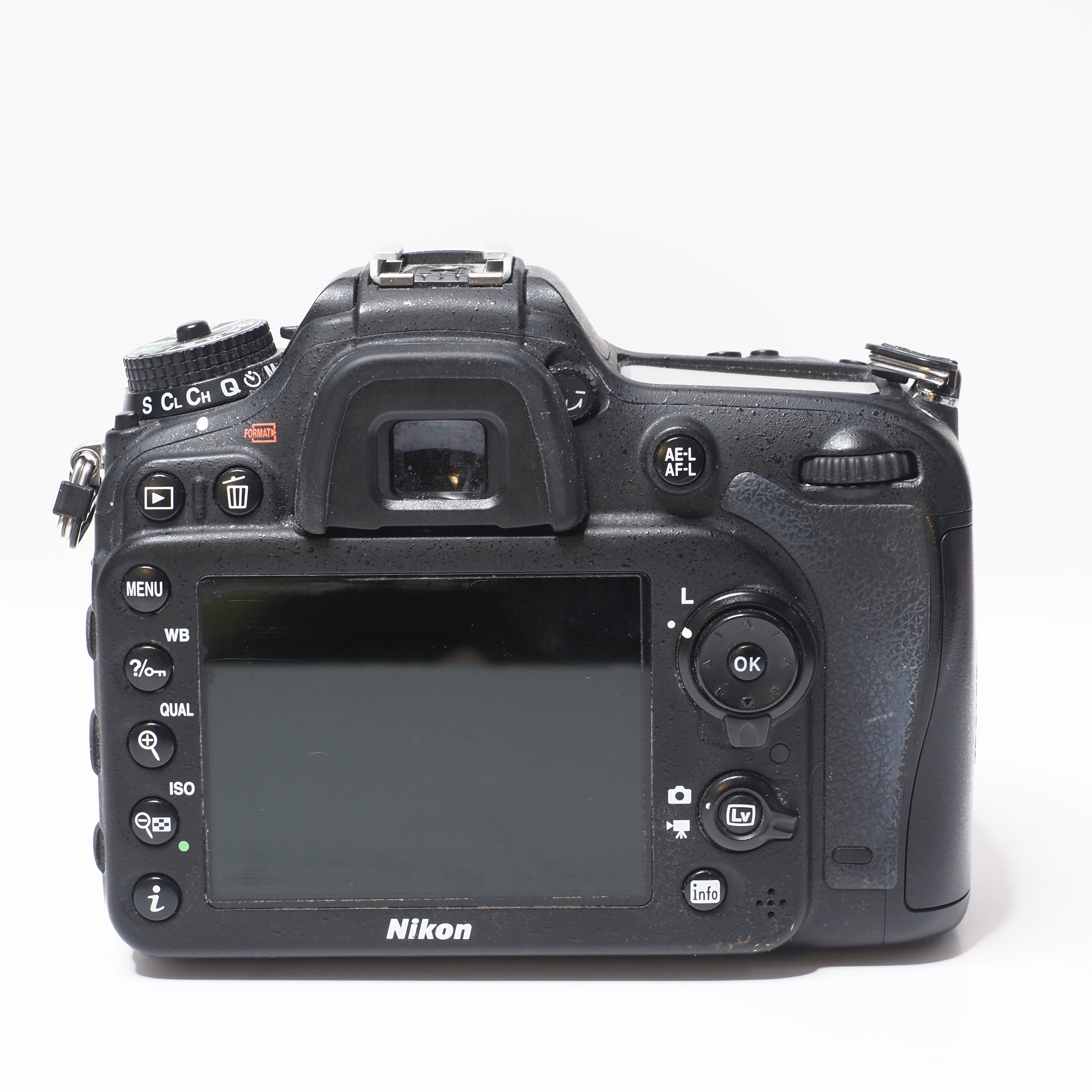 Nikon D7100 + 18-105mm f/3,5-5,6 VR - Begagnad