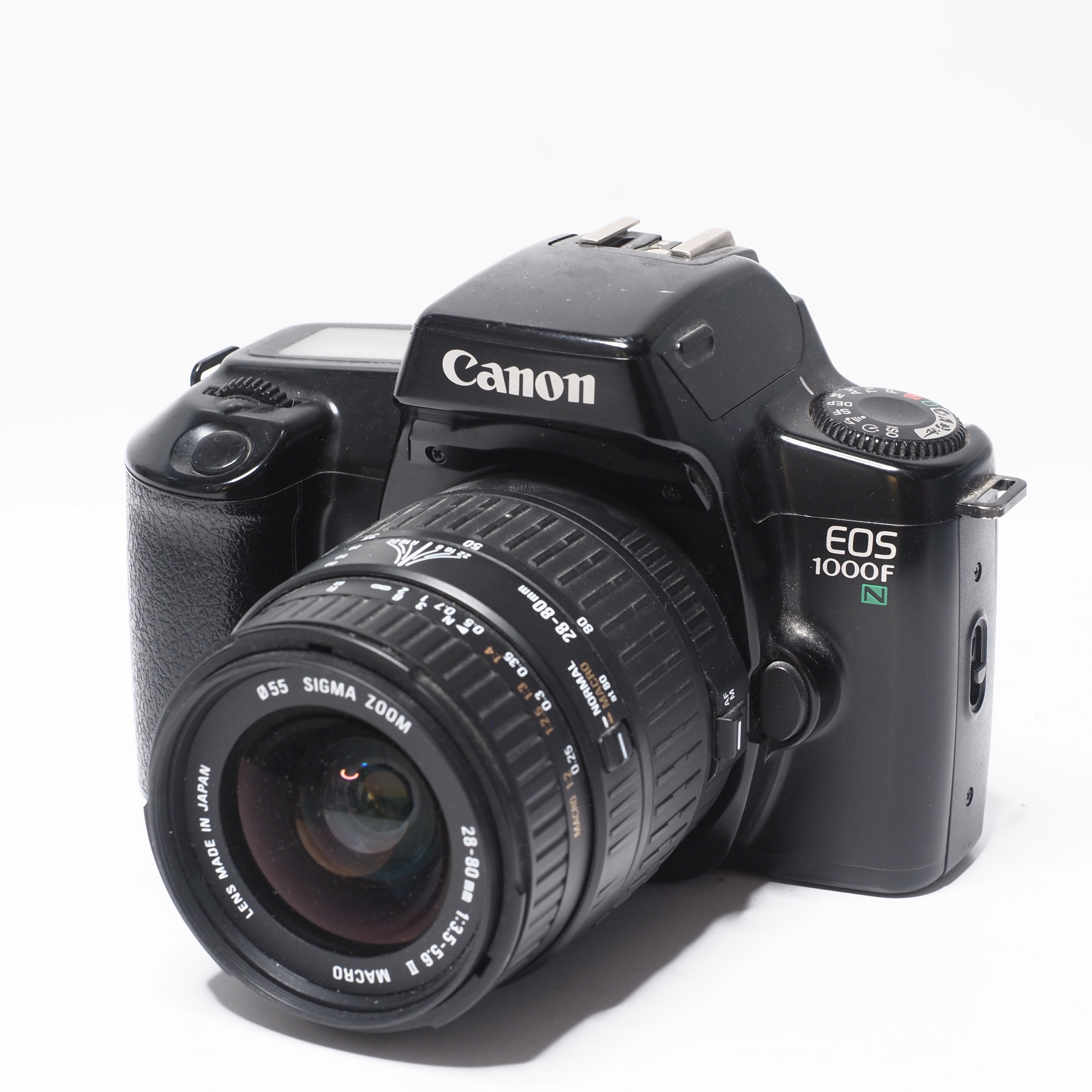 Canon EOS 1000F + Sigma 28-80mm f/3,5-5,6 - Begagnad