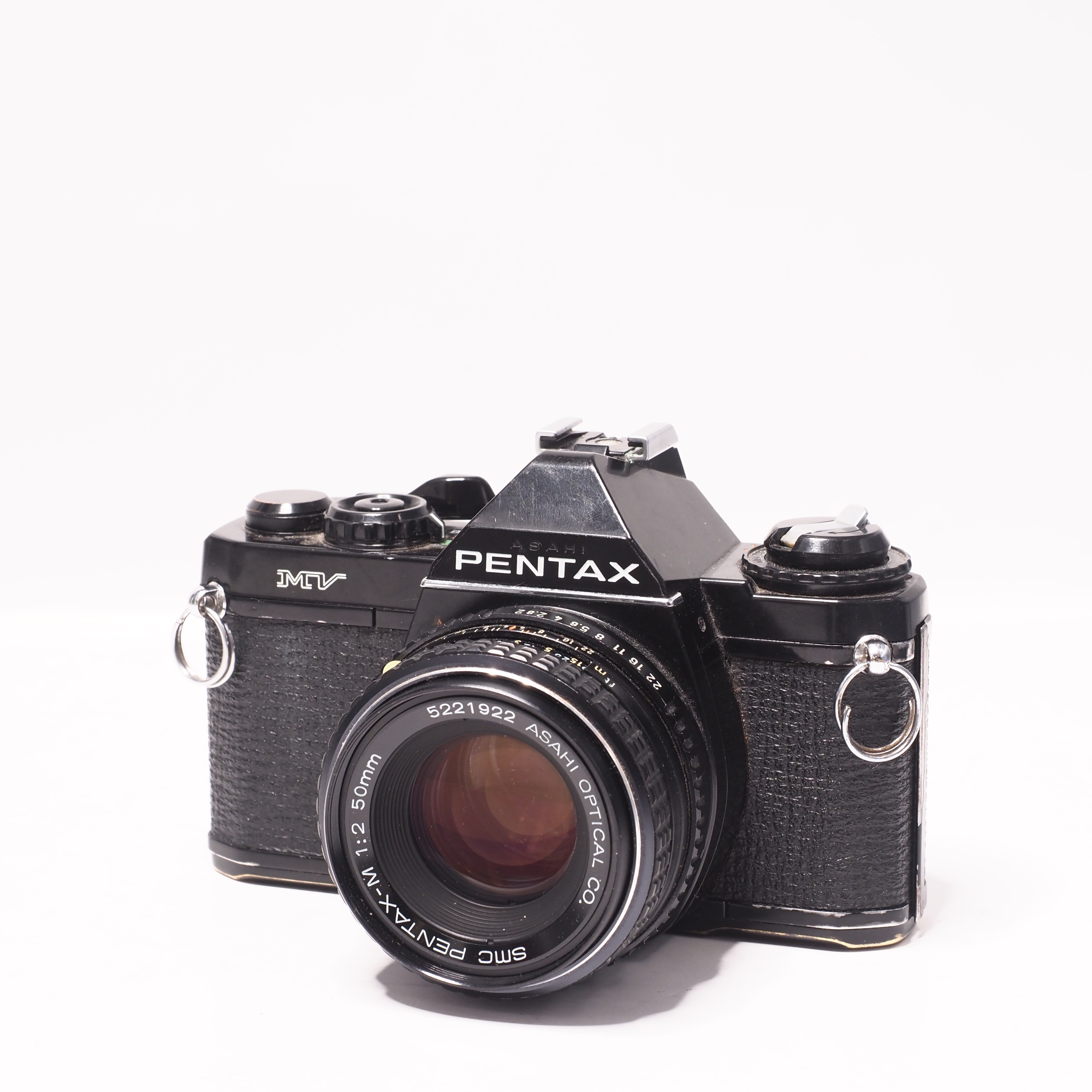 Pentax MV1 + SMC Pentax-M 50mm f/2- Begagnad