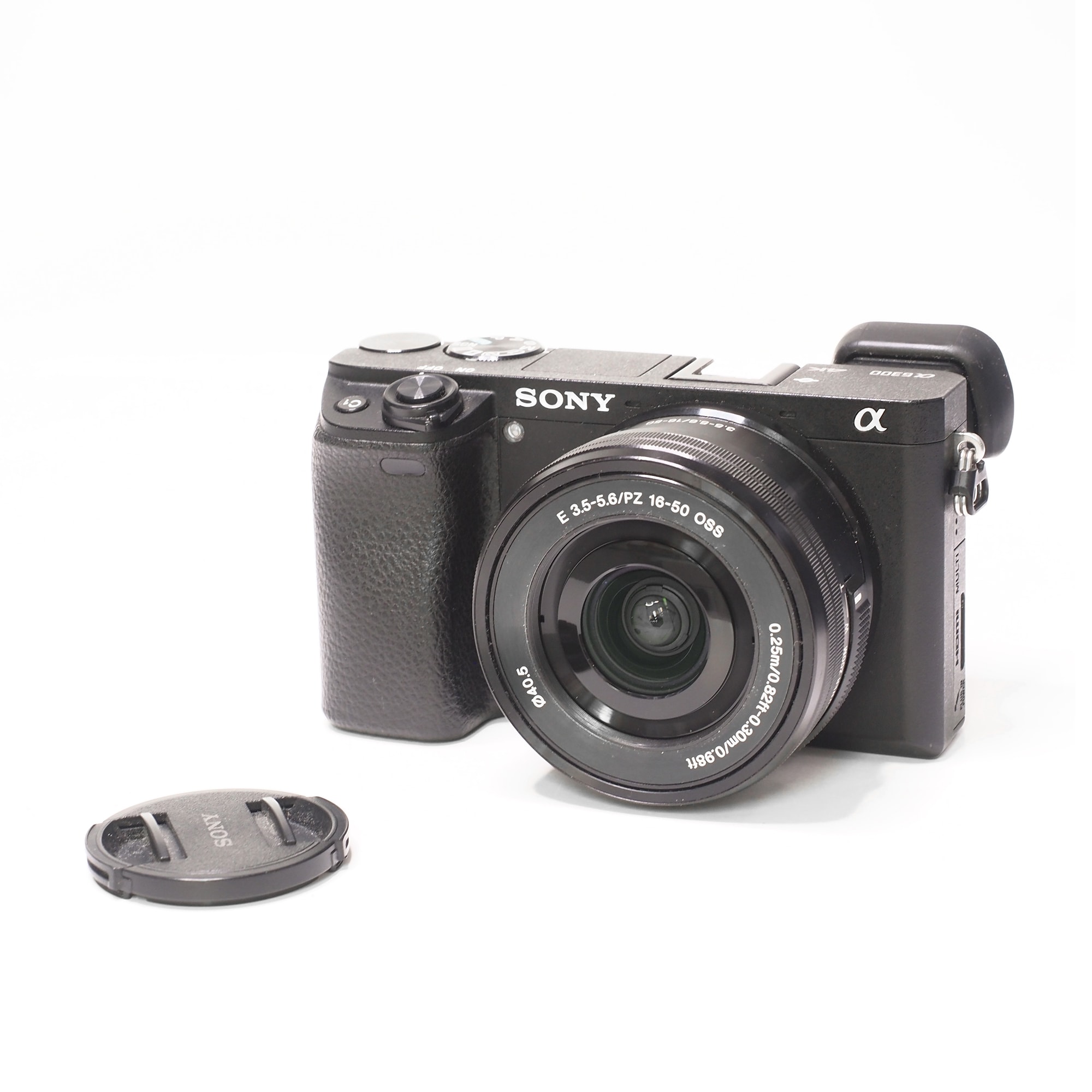 Sony A6300 & 16-50mm f/3.5-5.6 OSS - Begagnad