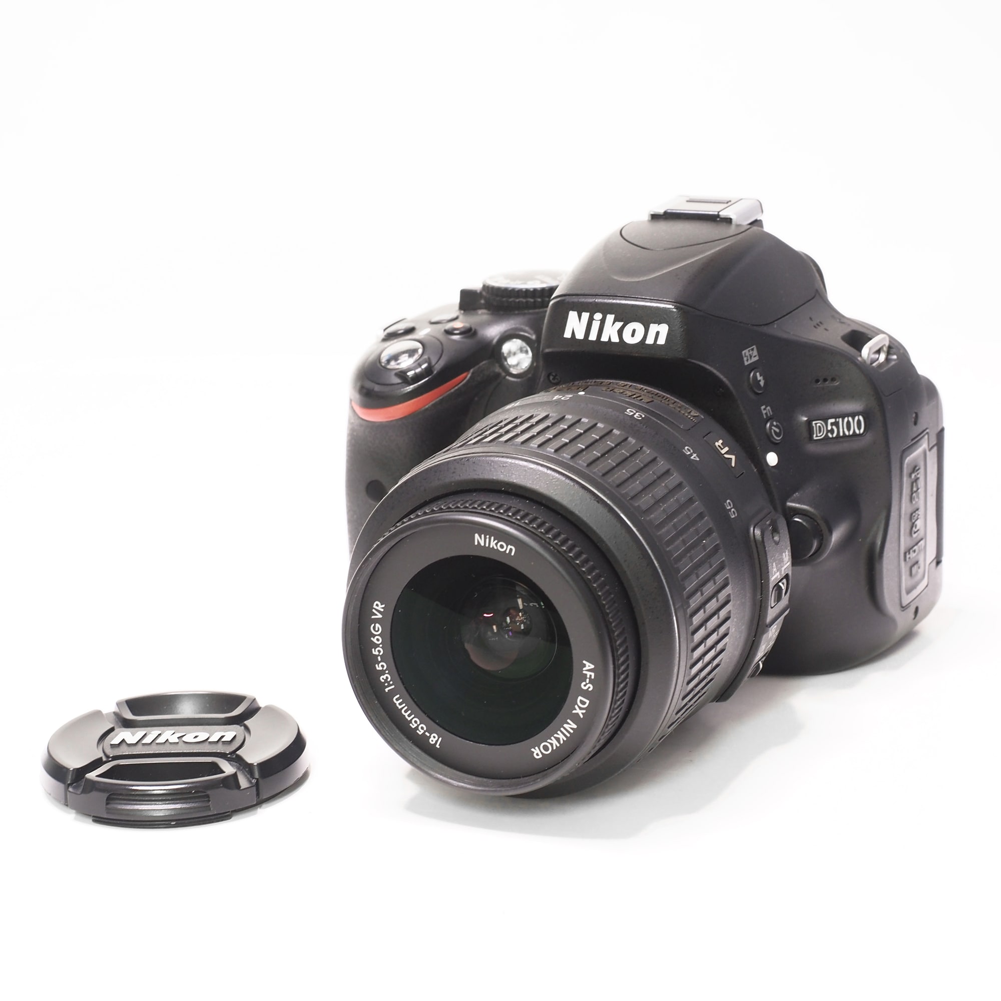 Nikon D5100 + Nikkor 18-55mm f/3.5-5.6 G ED VR - Begagnad