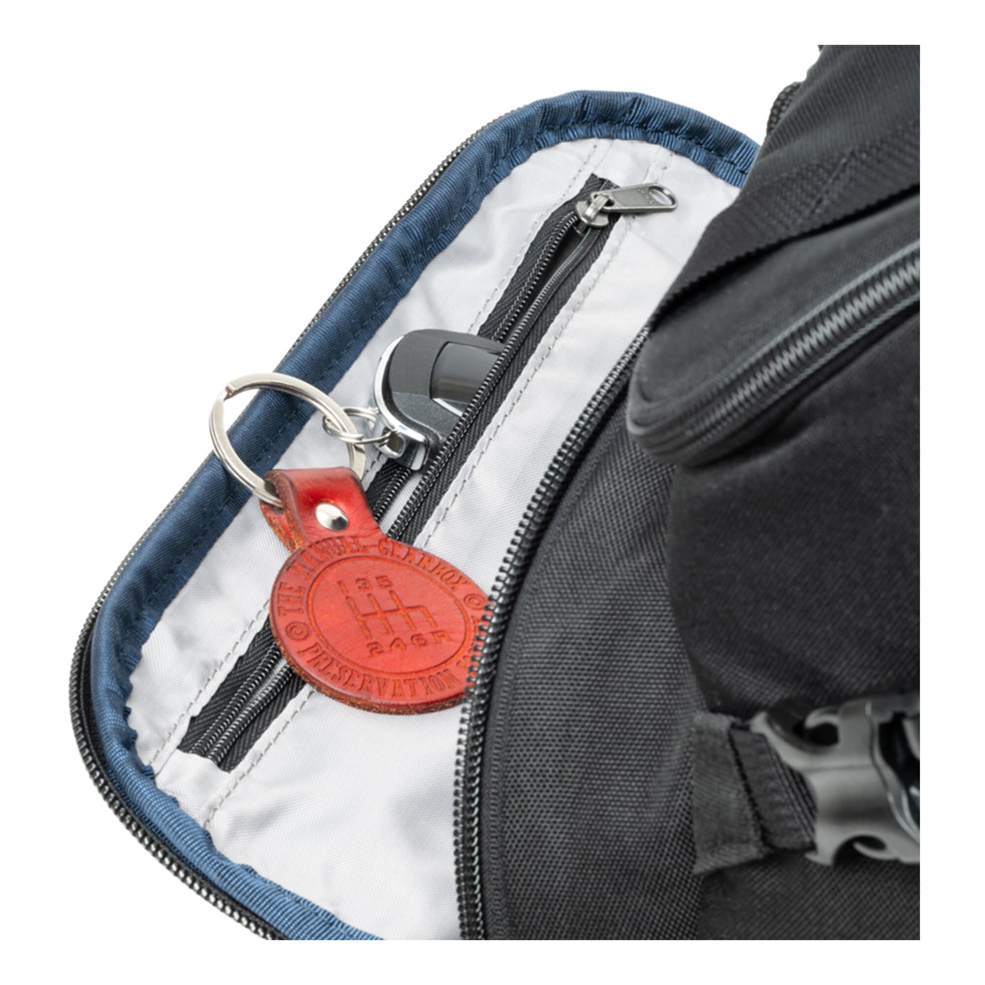 Think Tank DarkLight Backpack 20L, Black