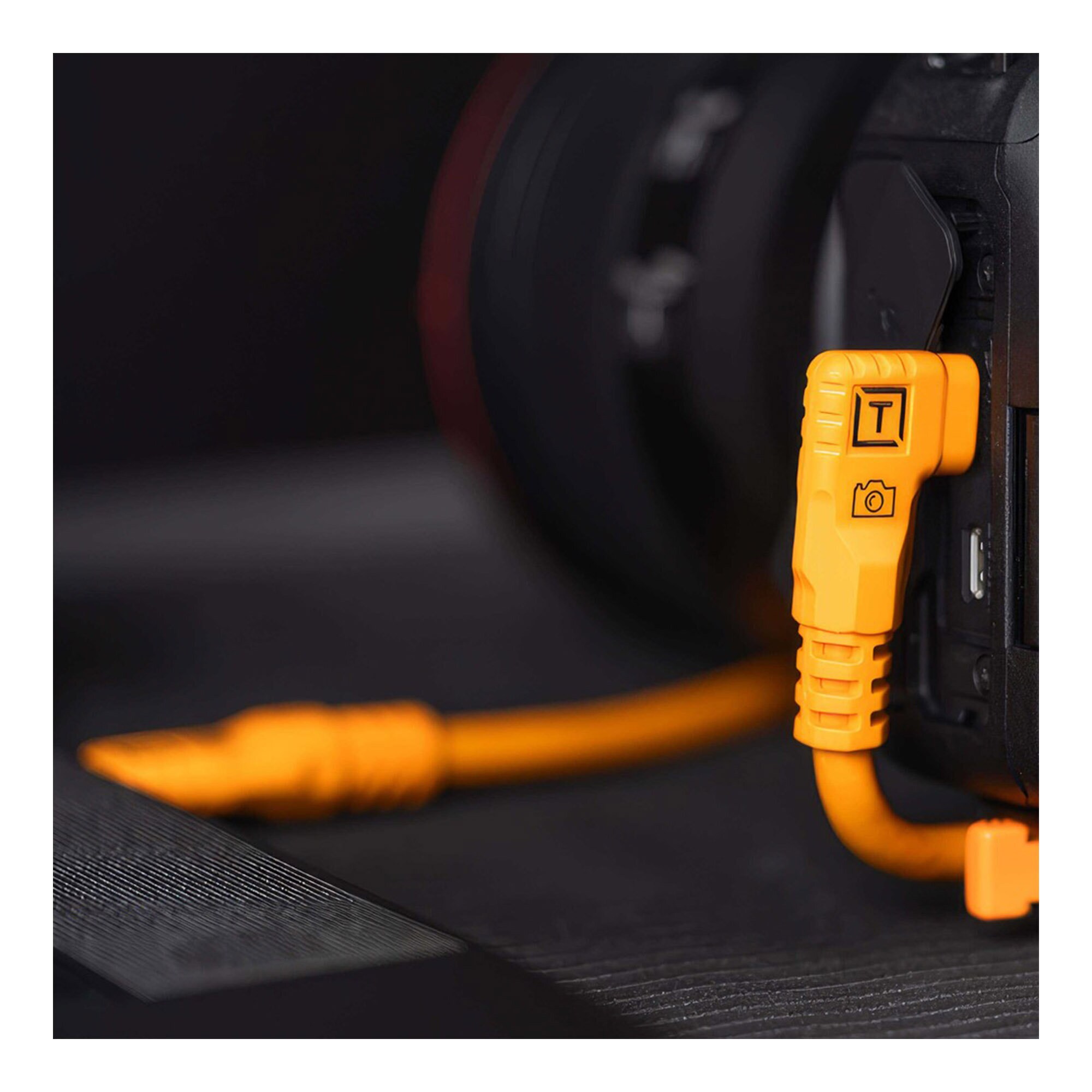 TetherPro Optima 10G USB-C, 1,8m, Rak till Vinklad, Orange