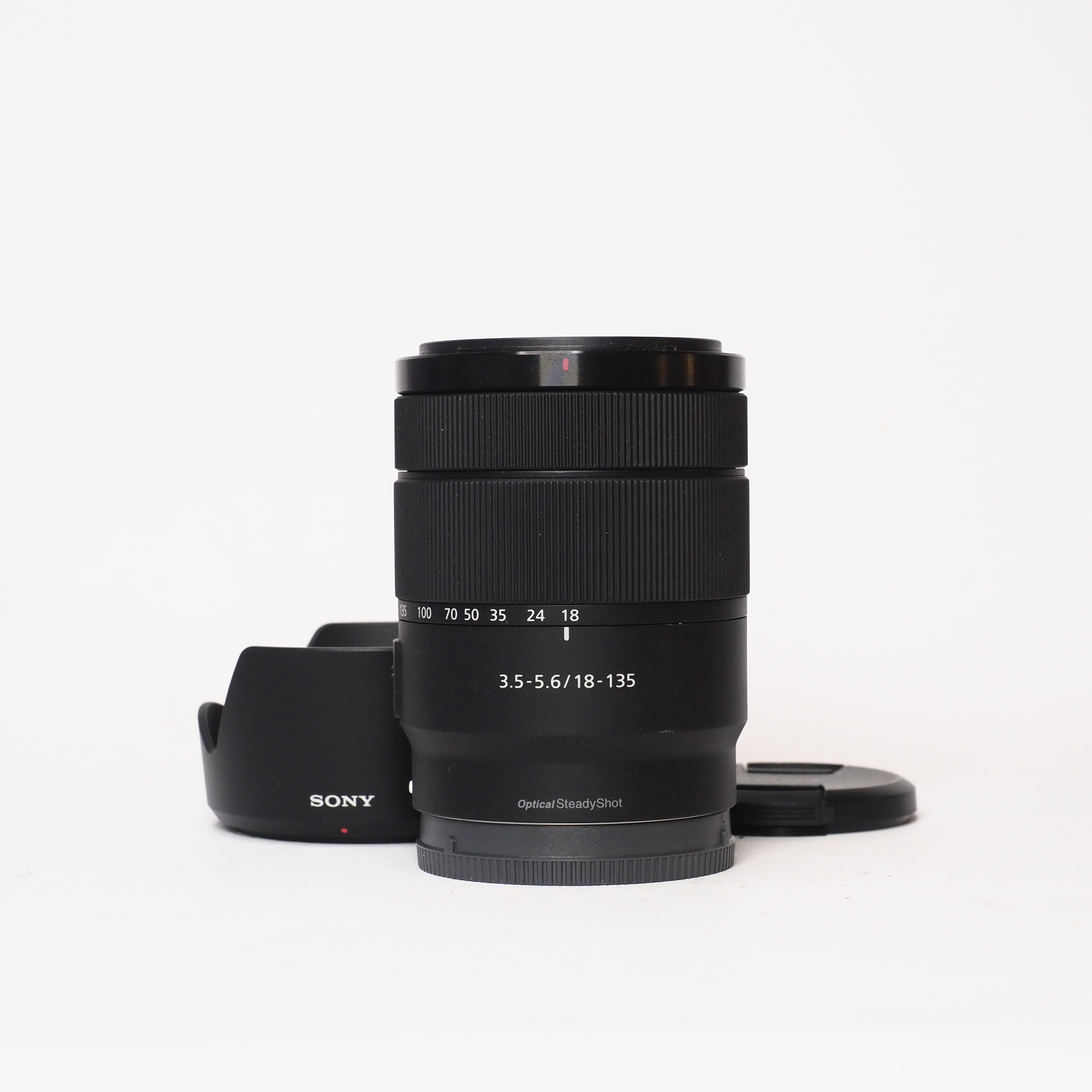 Sony E 18-135mm f/3,5-5,6 OSS - Begagnad