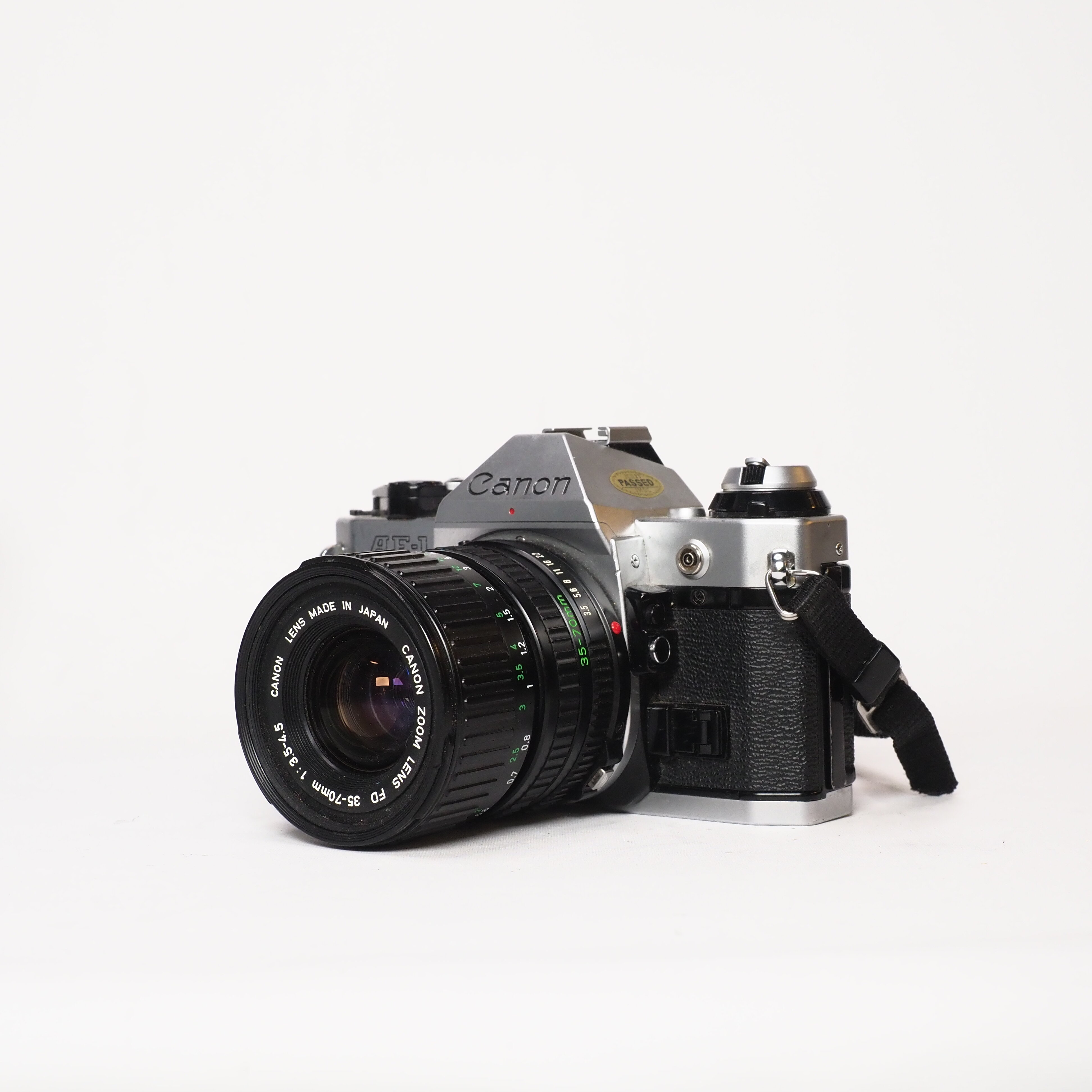 Canon AE-1 + 35-70mm - Begagnad
