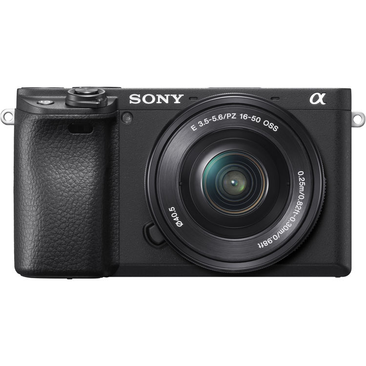 Sony A6400 + 16-50mm f/3,5-5,6 PZ OSS
