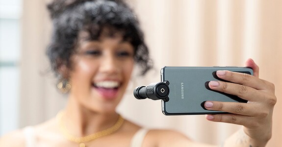 https://www.gotaplatsensfoto.se/pub_images/original/Smartphone_mic_kattbild_2.jpg