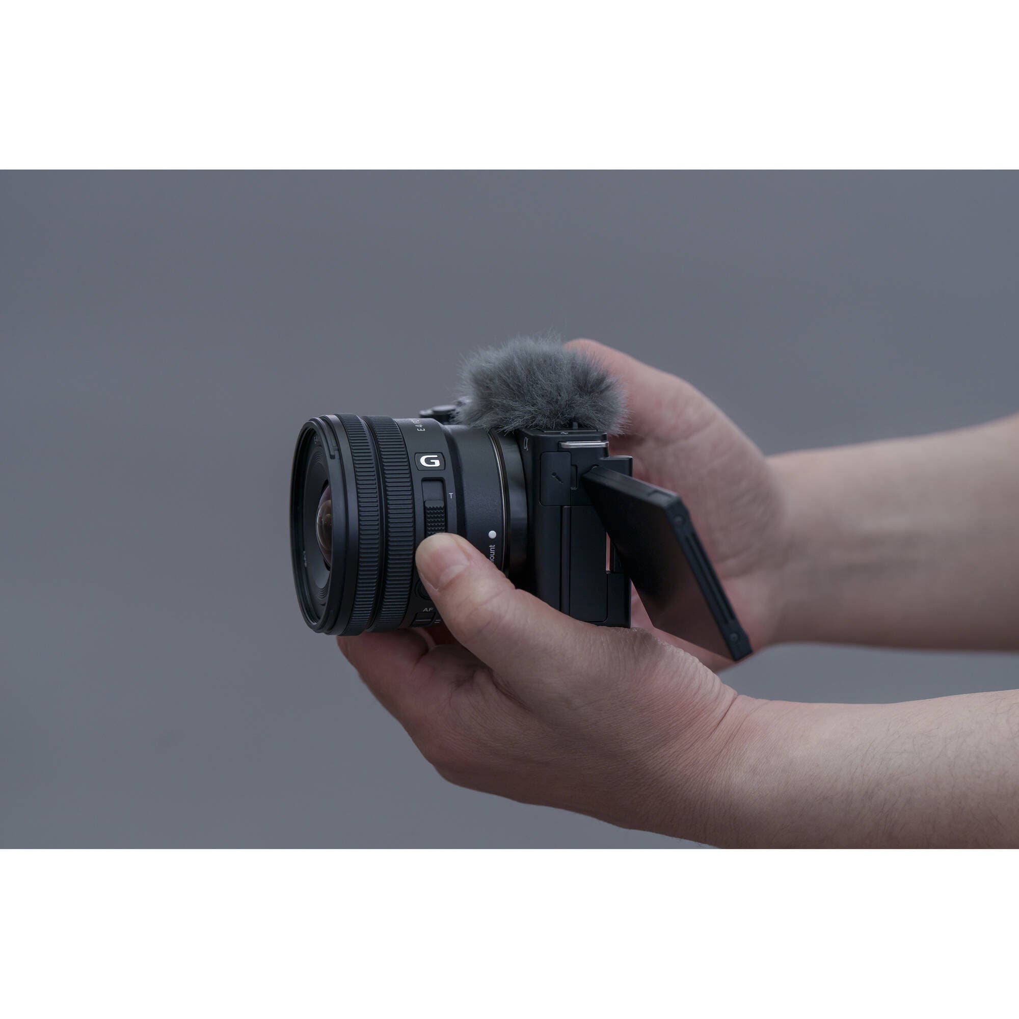 Sony E PZ 10-20mm F4 G